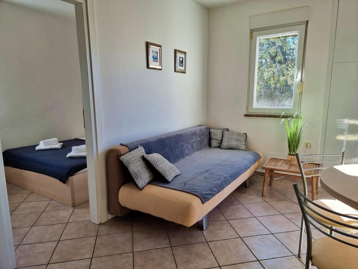 Apartment Aqua Near The City Beach ノヴァリャ 部屋 写真