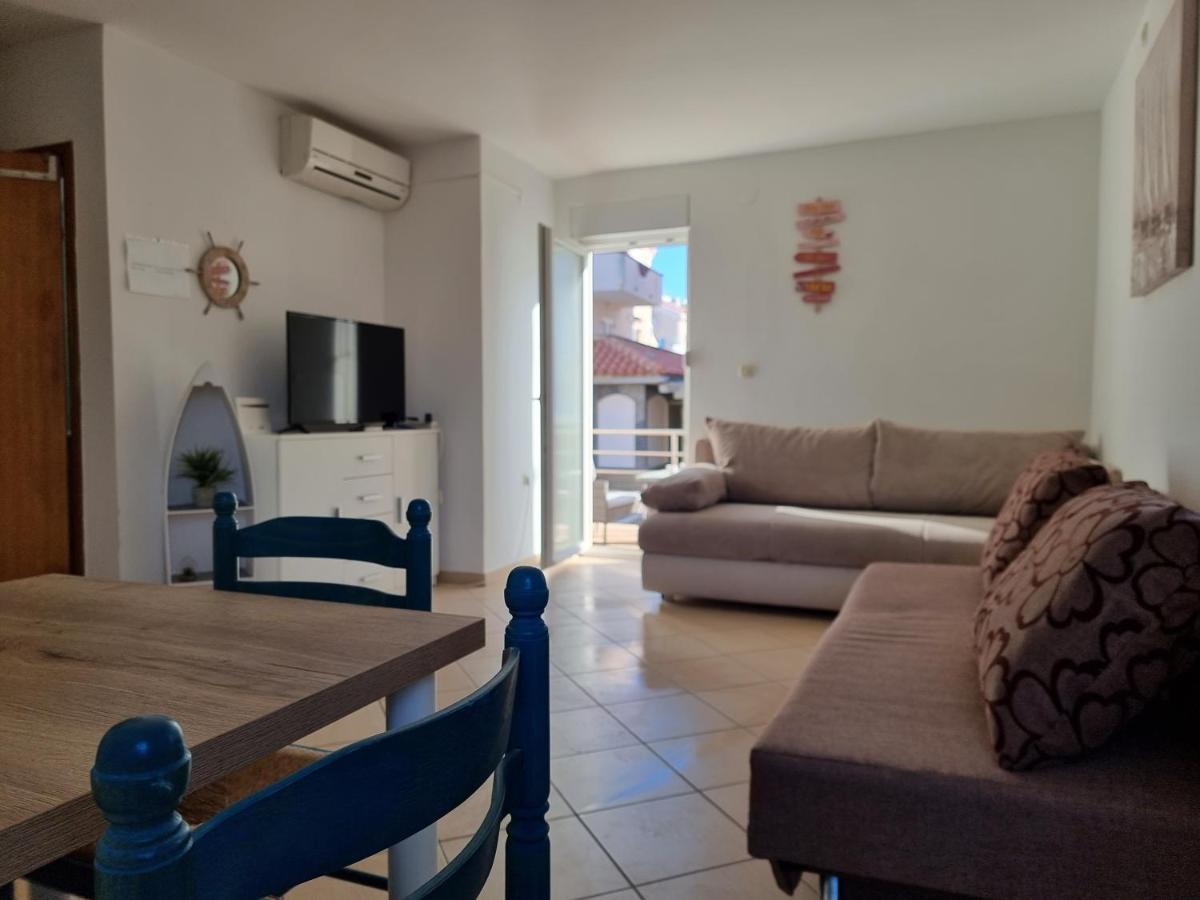 Apartment Aqua Near The City Beach ノヴァリャ エクステリア 写真